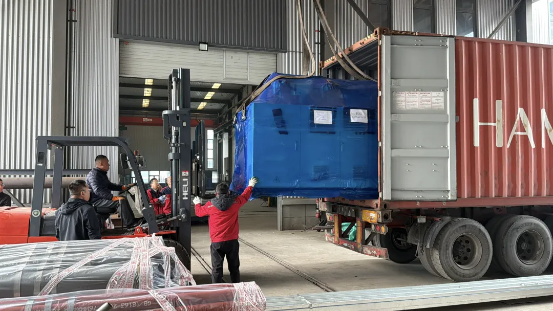 大森制冷速凍機(jī)、制冷機(jī)組訂單十柜連發(fā)出口海外